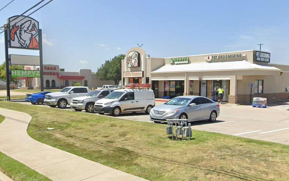 1229-1233 N Santa Fe Ave, Moore, OK à louer - Photo de l’immeuble – Image 2 sur 5