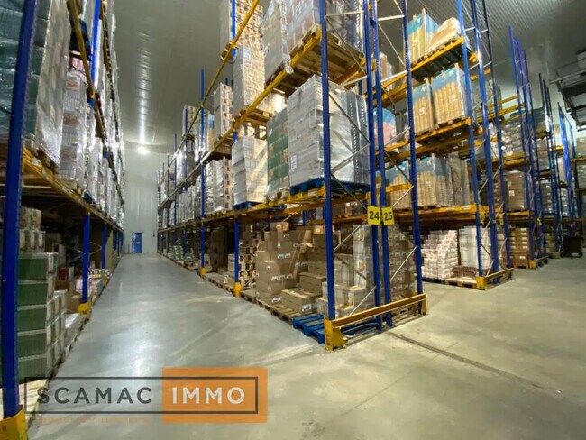 Plus de détails pour Bureau, Industriel/Logistique à louer