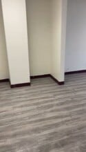 15720 Ventura Blvd, Encino, CA à louer - Vidéo sur l’annonce professionnelle 