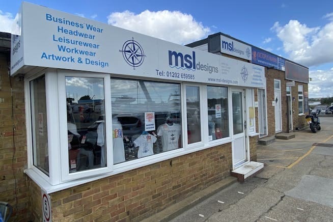 Woodlands Avenue, Poole à louer Photo de l’immeuble– Image 1 sur 5