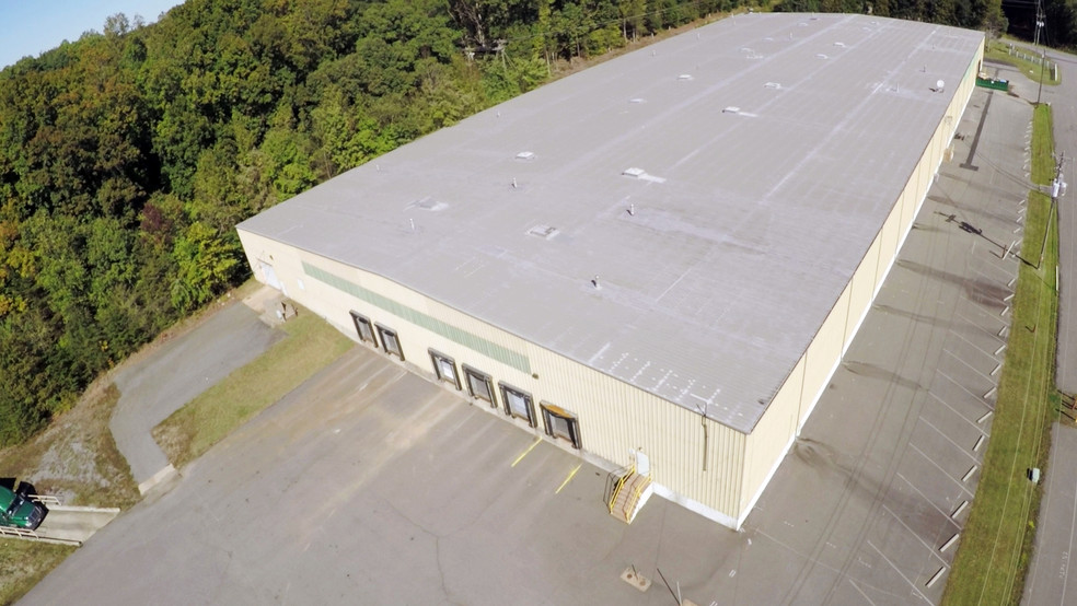 3010 Mine Rd, Fredericksburg, VA à louer - Photo de l’immeuble – Image 3 sur 13
