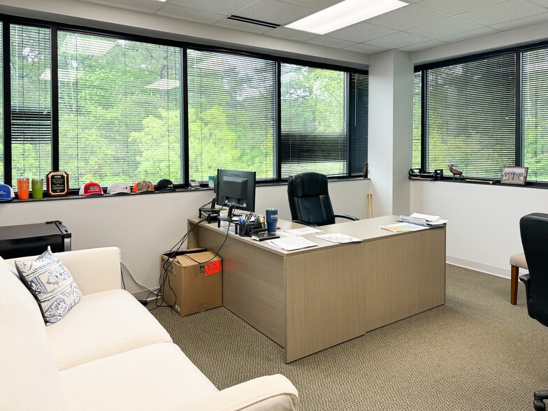 7208 Falls of Neuse Rd, Raleigh, NC à louer - Photo intérieure – Image 3 sur 23