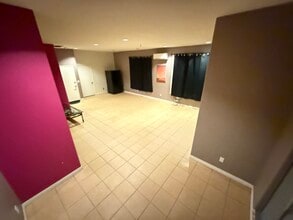 1575-1607 S Escondido Blvd, Escondido, CA à louer Photo intérieure– Image 2 sur 5