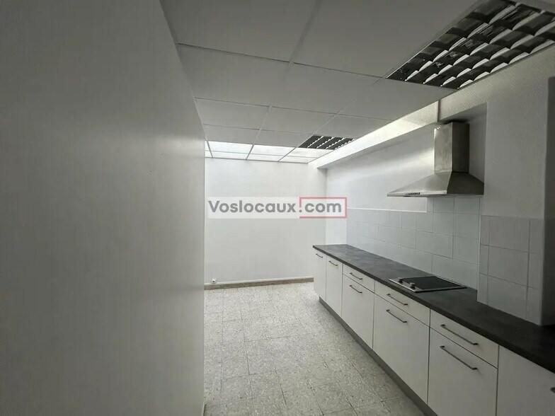 Bureau dans Le Cannet à vendre - Photo de l’immeuble – Image 2 sur 4