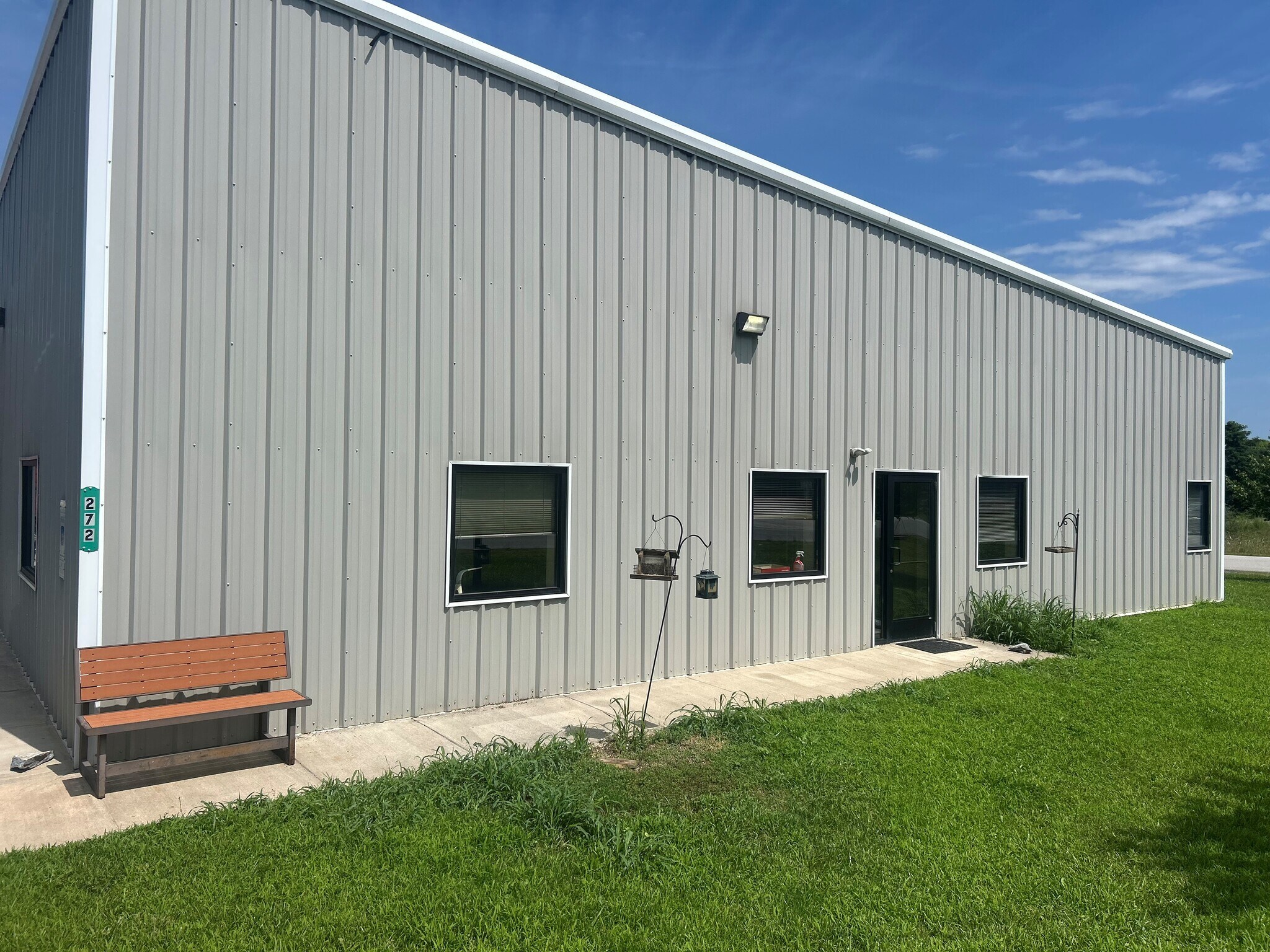 272 James Burr Blvd, Kearneysville, WV à louer Photo principale– Image 1 sur 8