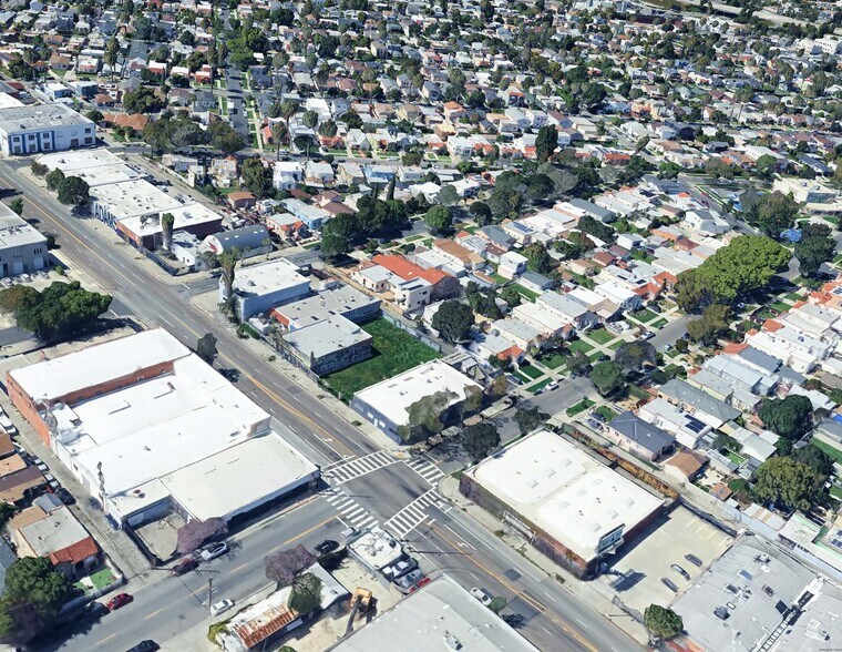 4607 W Jefferson Blvd, Los Angeles, CA à vendre - Photo principale – Image 1 sur 5
