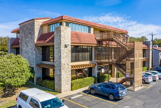 Plus de détails pour 8500 N Village Dr, San Antonio, TX - Différents types d’espaces à louer