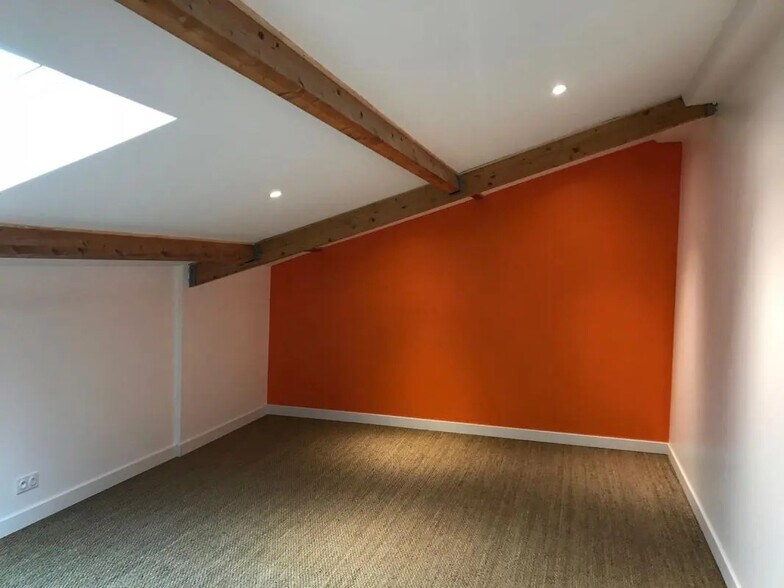 Bureau dans Saint-Herblain à louer - Photo de l’immeuble – Image 3 sur 7