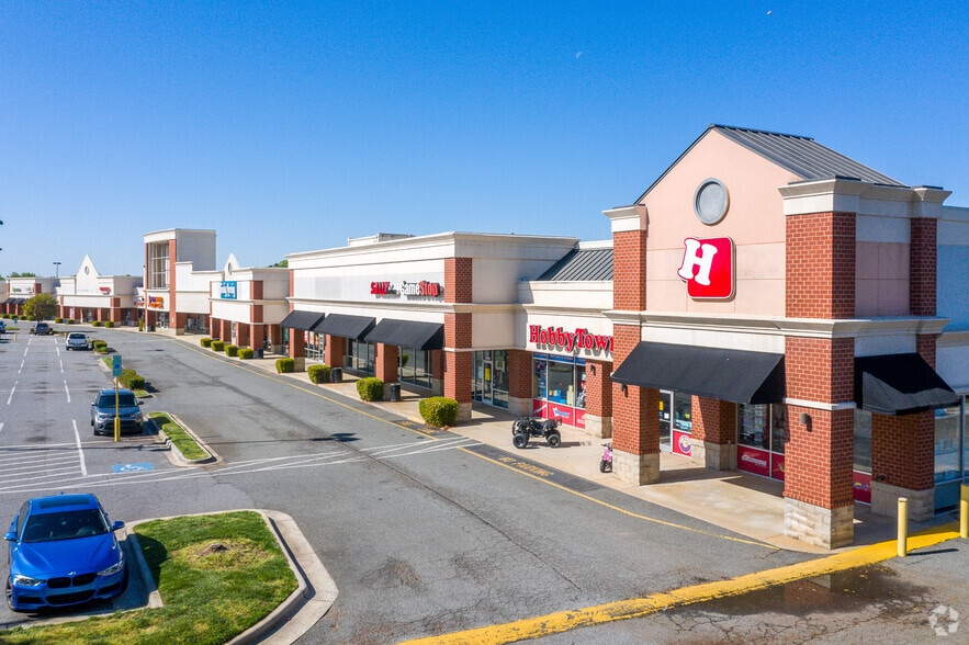 168 Norman Station Blvd, Mooresville, NC à louer - Photo principale – Image 1 sur 17