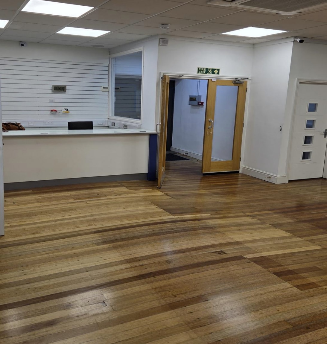 3 Birch St, Windermere à louer Photo intérieure– Image 1 sur 3