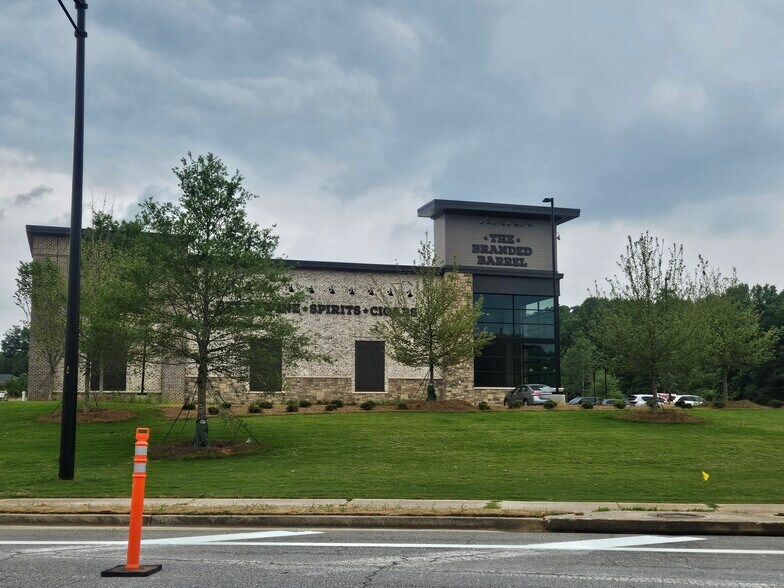 939 Gainesville Hwy, Buford, GA à vendre - Photo de l’immeuble – Image 2 sur 11