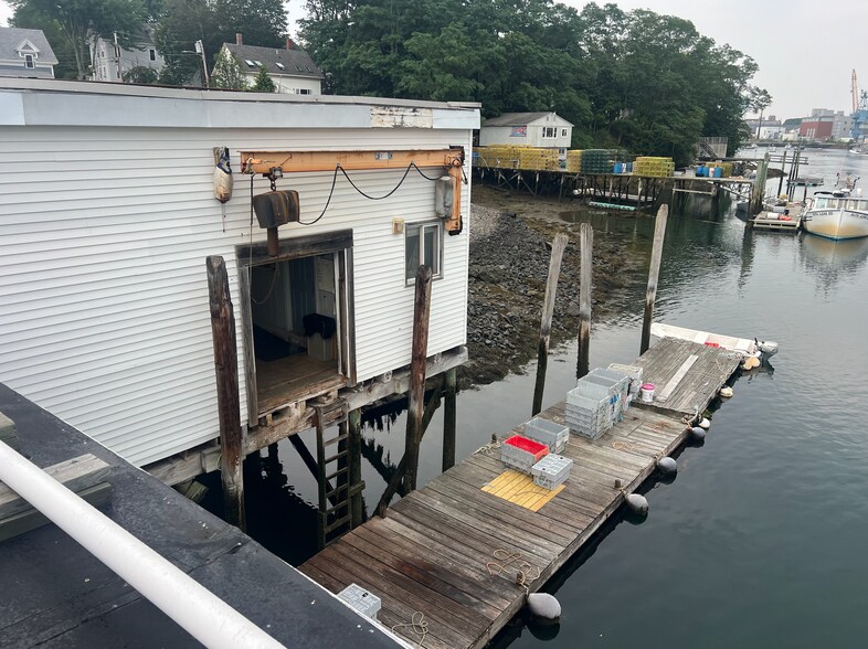 9 Water St, Kittery, ME à louer - Photo de l’immeuble – Image 3 sur 22