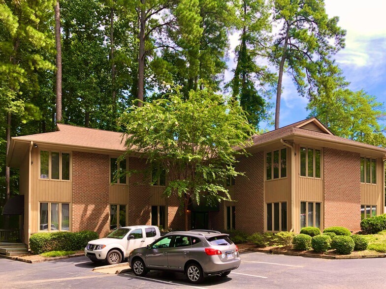 4921 Professional Ct, Raleigh, NC à louer - Photo principale – Image 1 sur 1