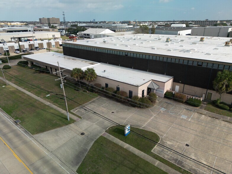 801 Edwards Ave, New Orleans, LA à louer - Photo de l’immeuble – Image 2 sur 37