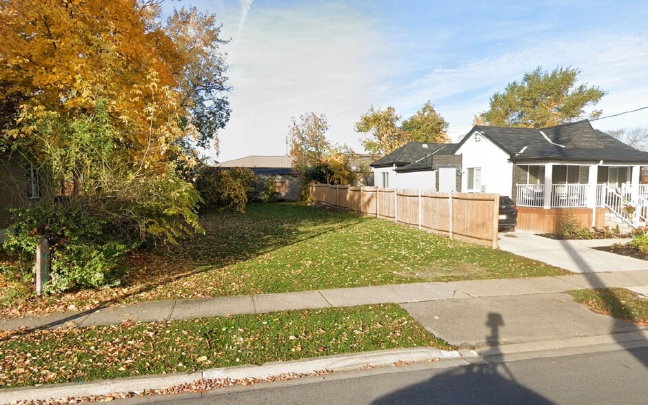 47 Page St, St Catharines, ON à vendre - Photo principale – Image 2 sur 5