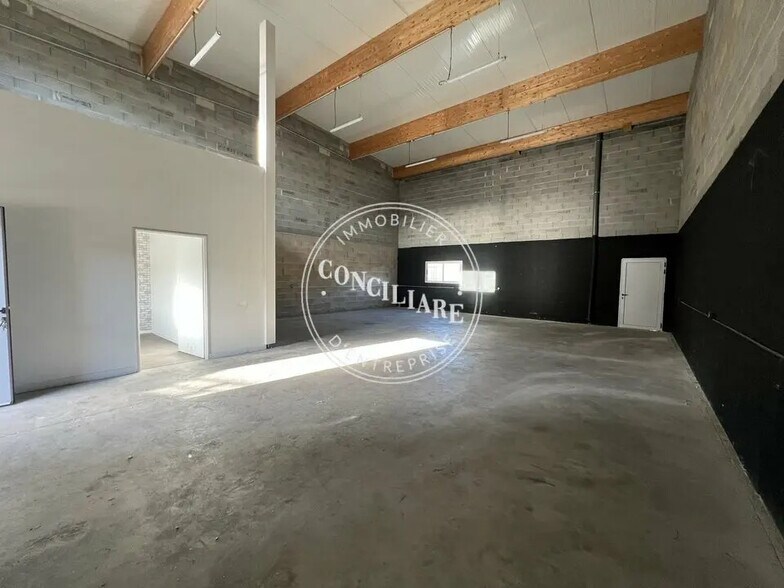 Industriel/Logistique dans Garidech à louer - Photo intérieure – Image 3 sur 5