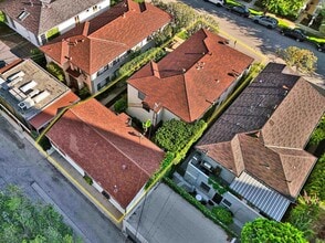 10361 Ashton Ave, Los Angeles, CA - Vue aérienne  vue de carte - Image1