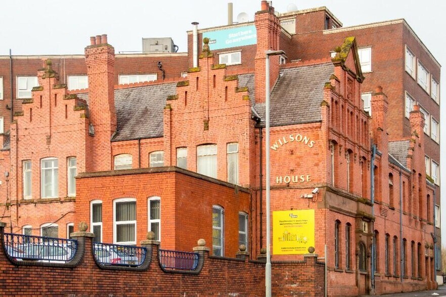 Wilsons Park, Monsall Rd, Manchester M40 8wn, Manchester à louer - Photo de l’immeuble – Image 2 sur 2