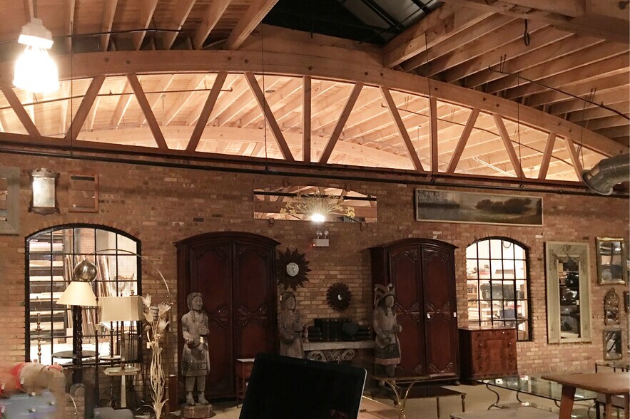 1750 N Springfield Ave, Chicago, IL à vendre - Photo intérieure – Image 3 sur 26