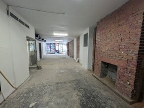 511 E 6th St, New York, NY à louer Photo intérieure– Image 1 sur 1