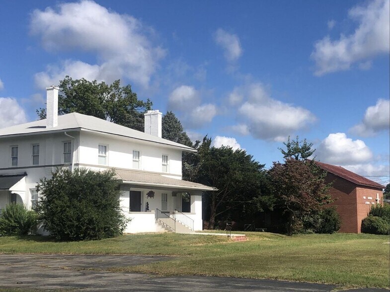 9718 Dixie Hwy, Louisville, KY à vendre - Photo de l’immeuble – Image 2 sur 38