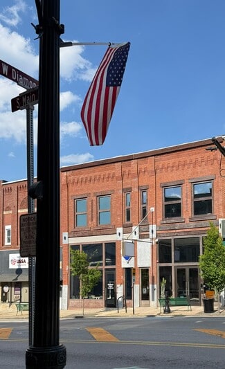 Plus de détails pour 251/257 S Main Street – Local commercial à vendre, Butler, PA