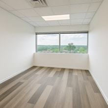 220 Davidson Ave, Somerset, NJ à louer Photo intérieure– Image 1 sur 2