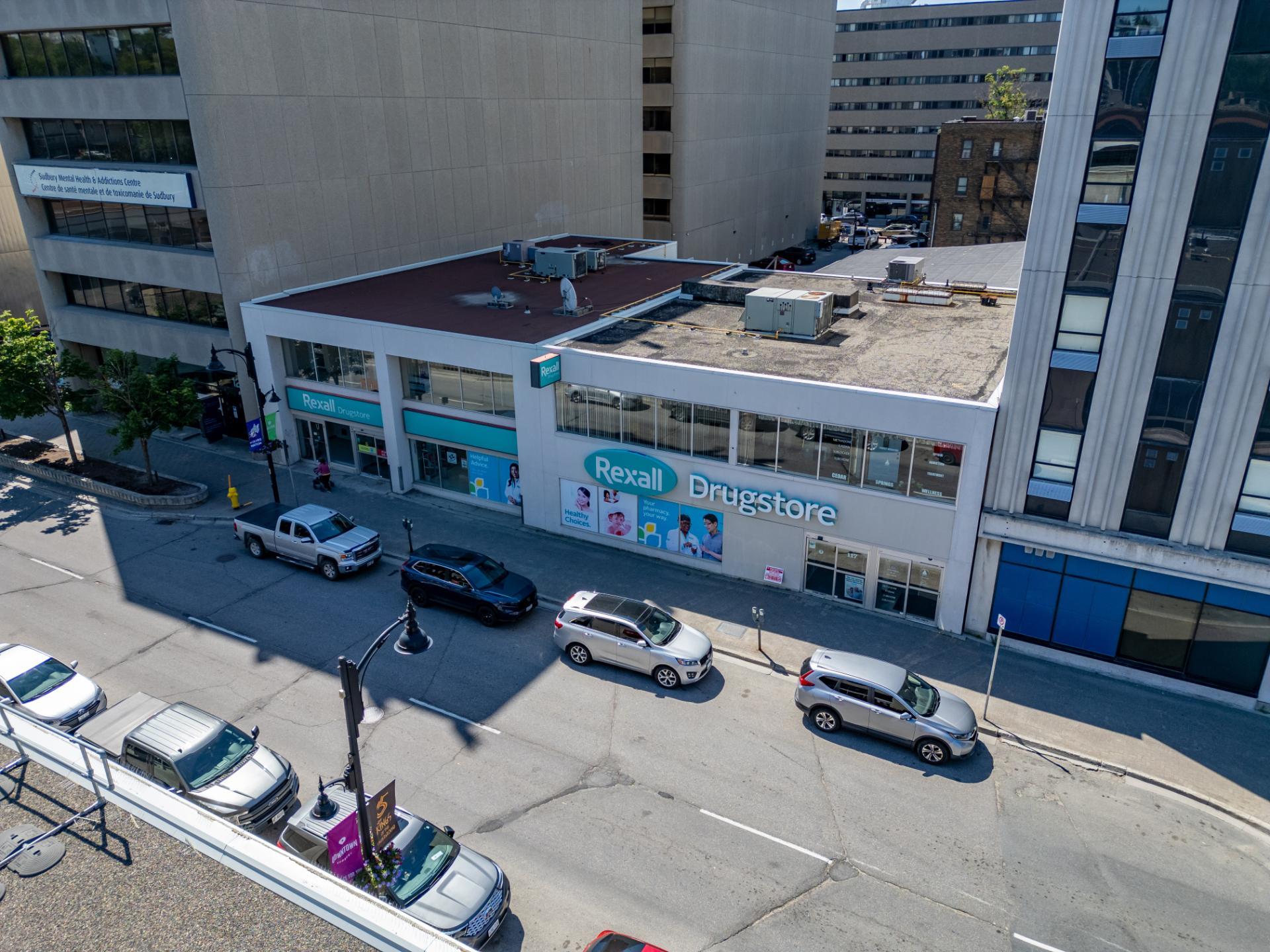 115-119 Cedar St, Greater Sudbury, ON à vendre Photo de l’immeuble– Image 1 sur 43