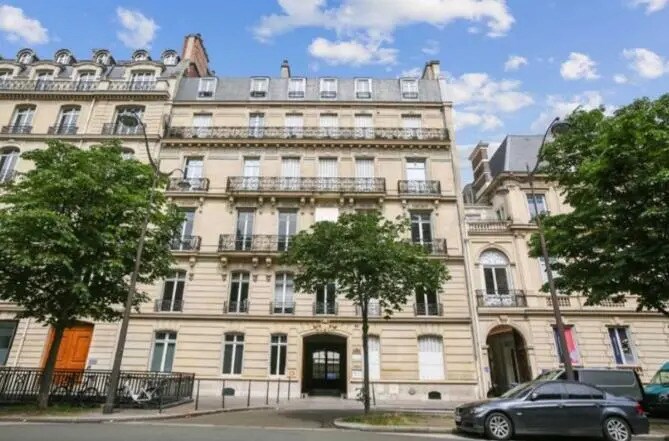 8 Avenue Hoche, Paris à louer - Photo de l’immeuble – Image 1 sur 7