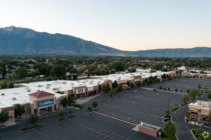 10329-10497 S State St, Sandy, UT à louer - Photo de l’immeuble – Image 2 sur 4