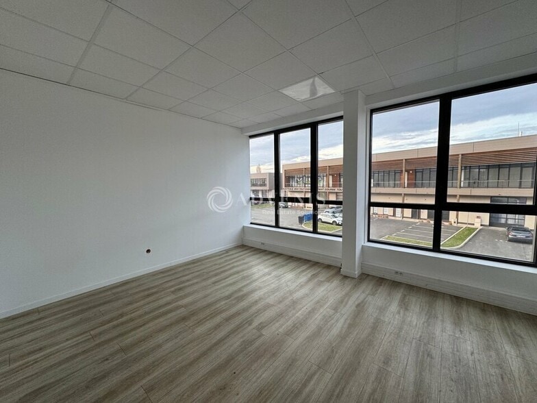 26 Rue De Lamirault, Collégien à louer - Photo intérieure – Image 2 sur 10