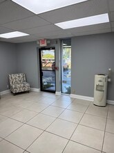 2500 N Federal Hwy, Fort Lauderdale, FL à louer Hall d’entrée– Image 1 sur 12