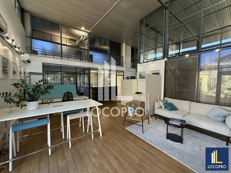 Bureau dans Valbonne à louer - Photo de l’immeuble – Image 2 sur 11