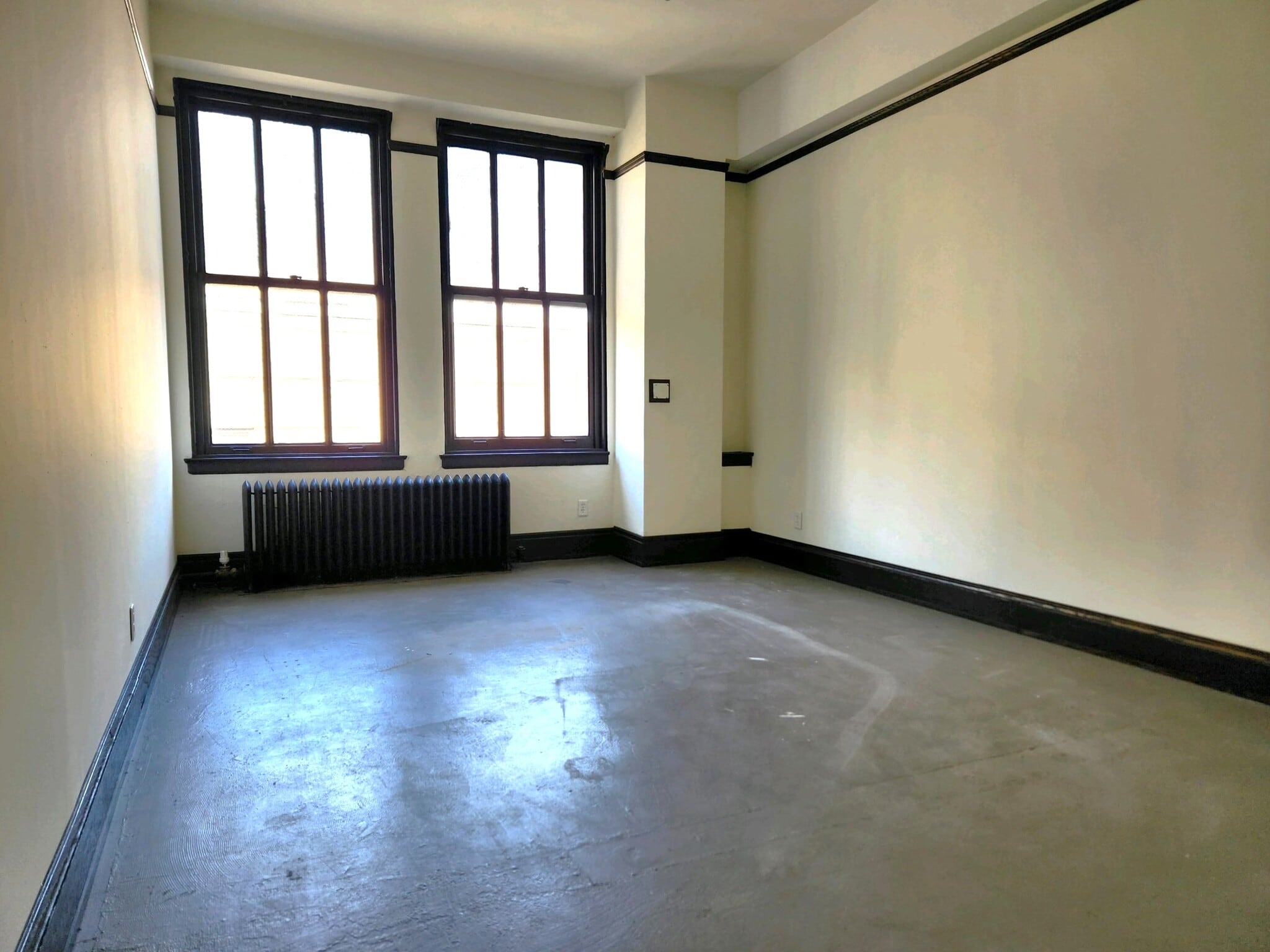 275 4th St E, Saint Paul, MN à louer Photo intérieure– Image 1 sur 3