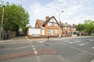 Plus de détails pour 21 Oldfield Ln S, Greenford - Bureau à louer