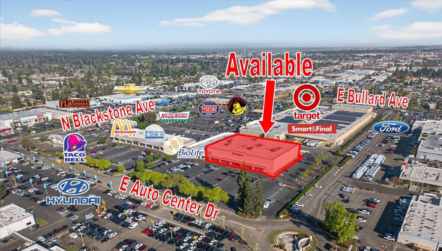 5646 N Blackstone Ave, Fresno, CA à louer Photo principale– Image 1 sur 32