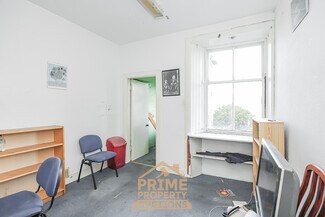 Plus de détails pour 212-216 High St, Kirkcaldy - Local commercial à vendre