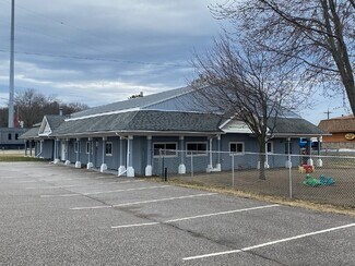 Plus de détails pour 258 S Ortonville Rd, Ortonville, MI - Local commercial à vendre