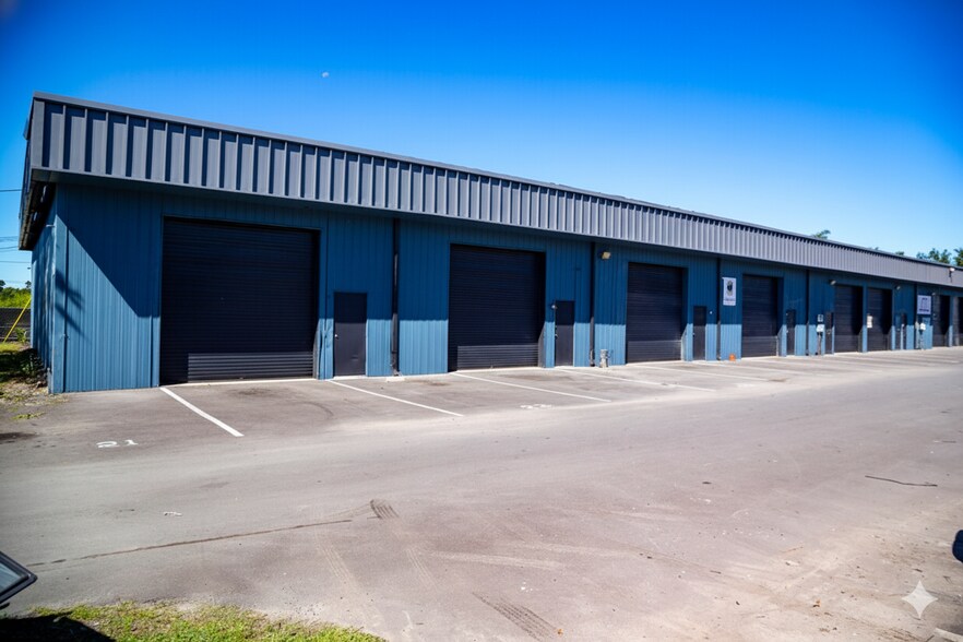 401 Enterprise St, Ocoee, FL à louer - Photo de l’immeuble – Image 2 sur 11