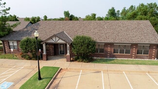Plus de détails pour 416 W 15th St, Edmond, OK - Bureau à louer