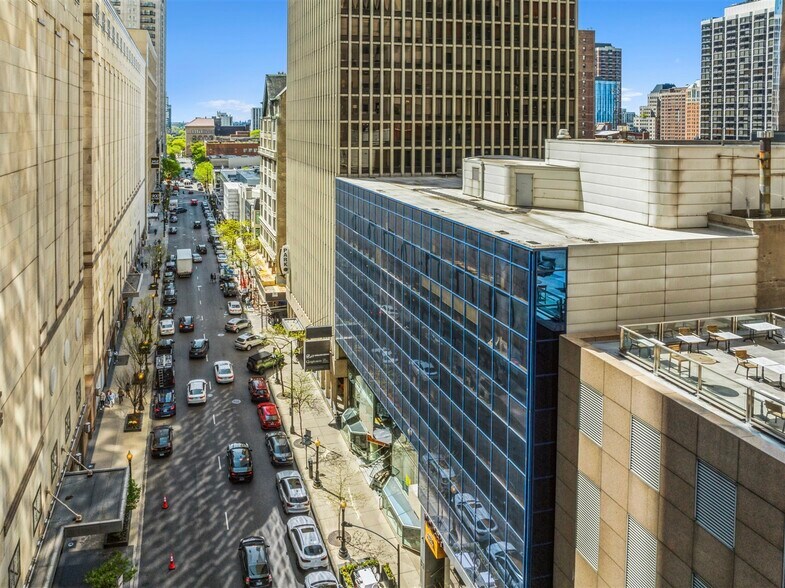 Gold Coast Value Add portefeuille de 4 biens à vendre sur LoopNet.fr - Photo de l’immeuble – Image 2 sur 12