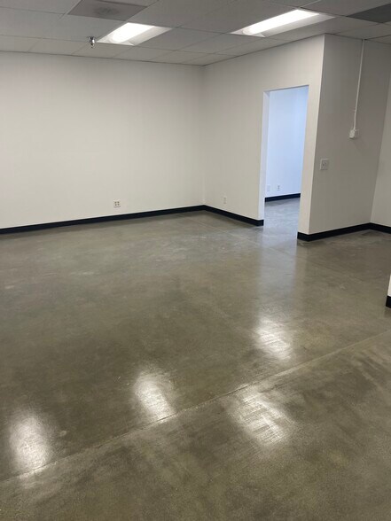 1861 N Gaffey St, San Pedro, CA à louer - Photo de l’immeuble – Image 2 sur 8