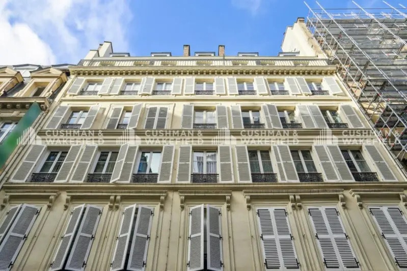 35-37 Rue De Miromesnil, Paris à louer - Photo de l’immeuble – Image 2 sur 3