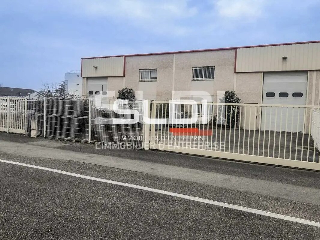 89 Avenue Du Progrès, Chassieu à louer Photo de l’immeuble– Image 1 sur 8