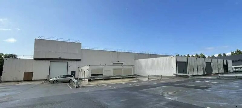 Bureau dans Roissy-en-France à louer - Photo de l’immeuble – Image 1 sur 12