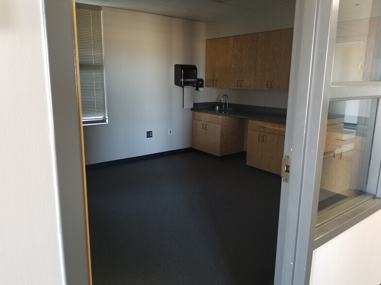3010 Enterprise Dr, Durant, OK à louer - Photo intérieure – Image 2 sur 5