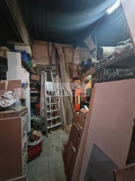 Industriel/Logistique dans Drancy à vendre - Photo de l’immeuble – Image 2 sur 3