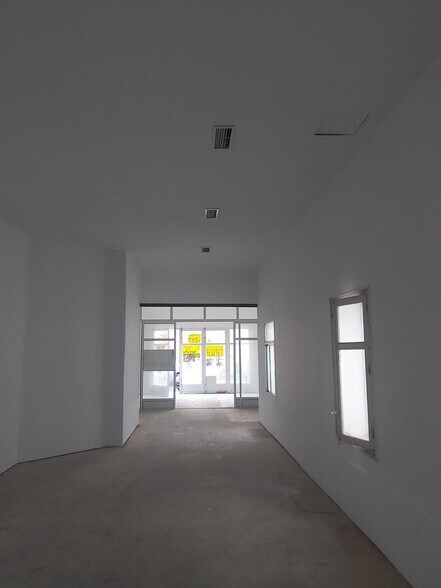 Local commercial dans Cáceres, Cáceres à vendre - Photo de l’immeuble – Image 3 sur 5