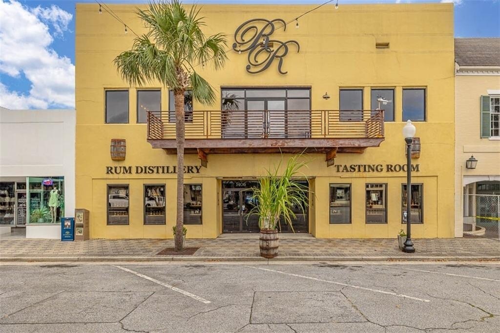 1404-1406 Newcastle St, Brunswick, GA à vendre Photo de l’immeuble– Image 1 sur 6