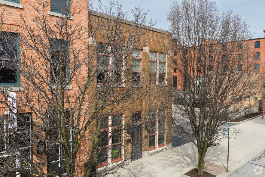 24 S Huron St, Toledo, OH à louer - Photo de l’immeuble – Image 3 sur 14